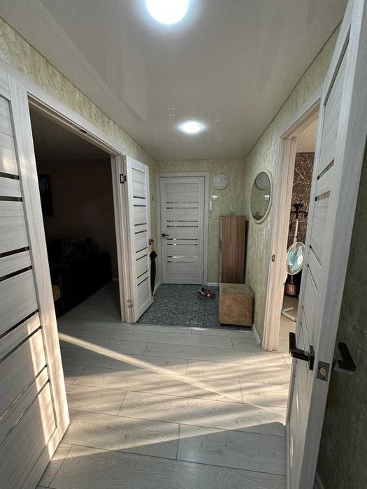 продам 3х комнатную  квартиру