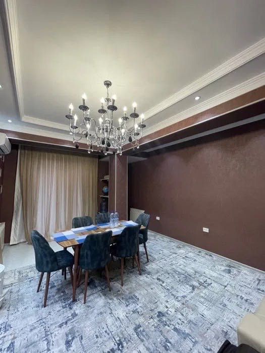 Сдаётся кв Кафе Дархан 2/3/6 на Мирзо Улугбекский