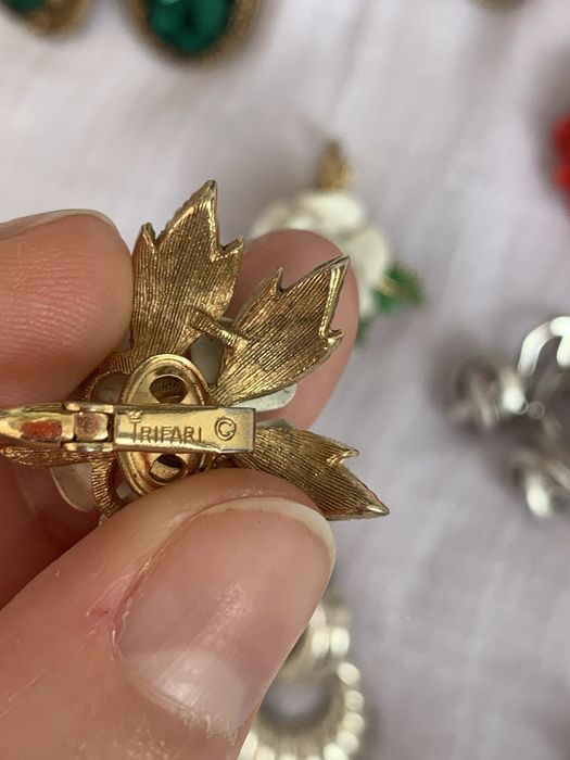 Винтажные клипсы и серьги