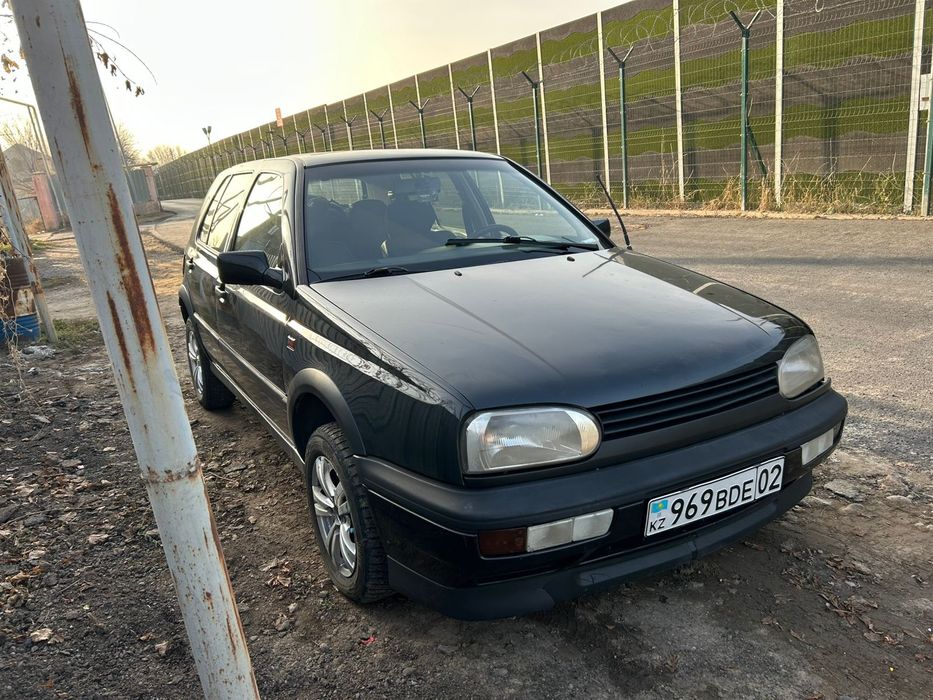 Гольф 3 1992 года 1.8 моно 90л.с.
