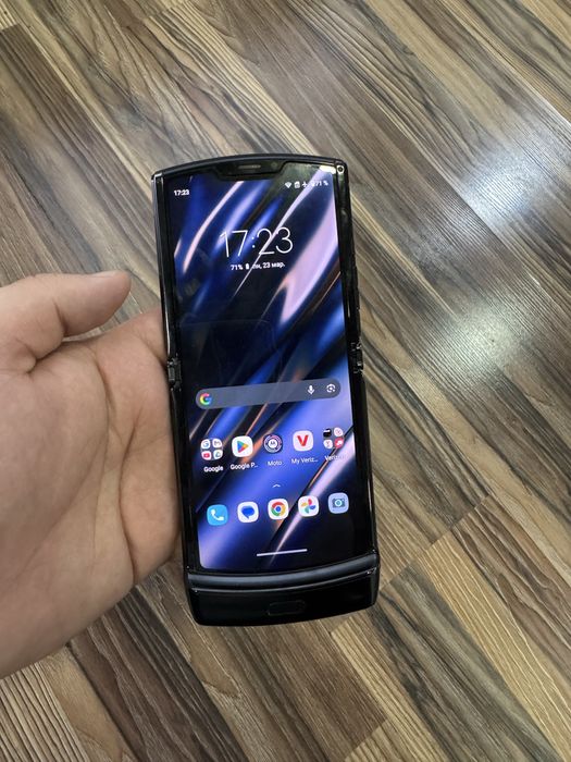 Motorola razr 2019