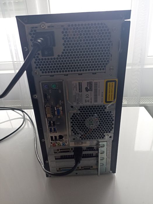 Настолен компютър