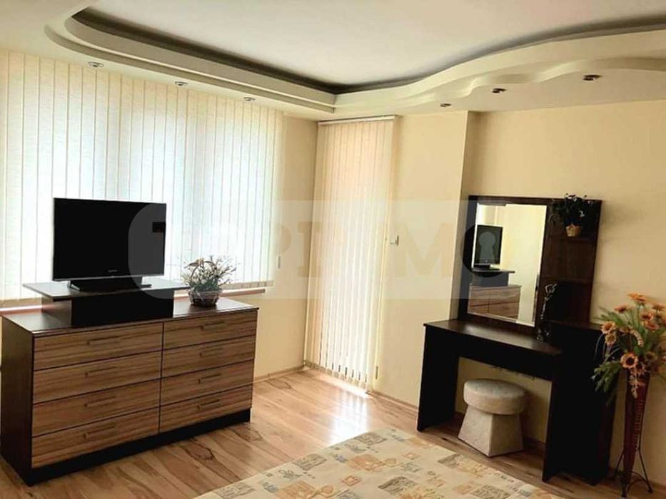 Продава се Тристаен апартамент в Варна, Левски - 100 кв.м за 2950 €/кв.м - Снимка #9