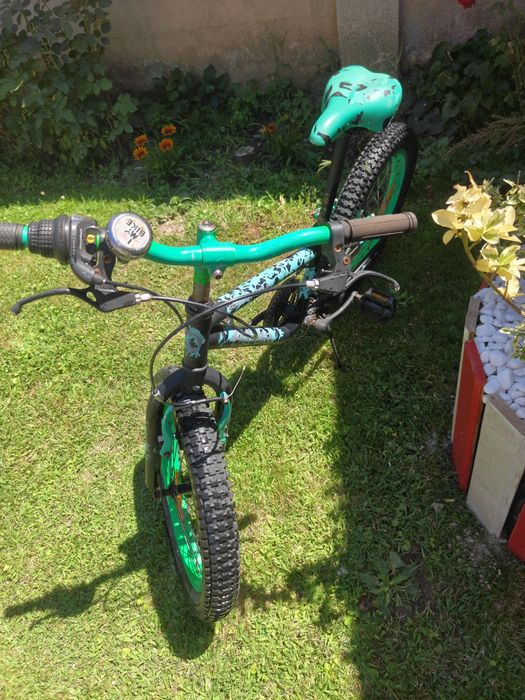 Vand bicicletă copii de 20" cu 7 viteze in stare excelenta