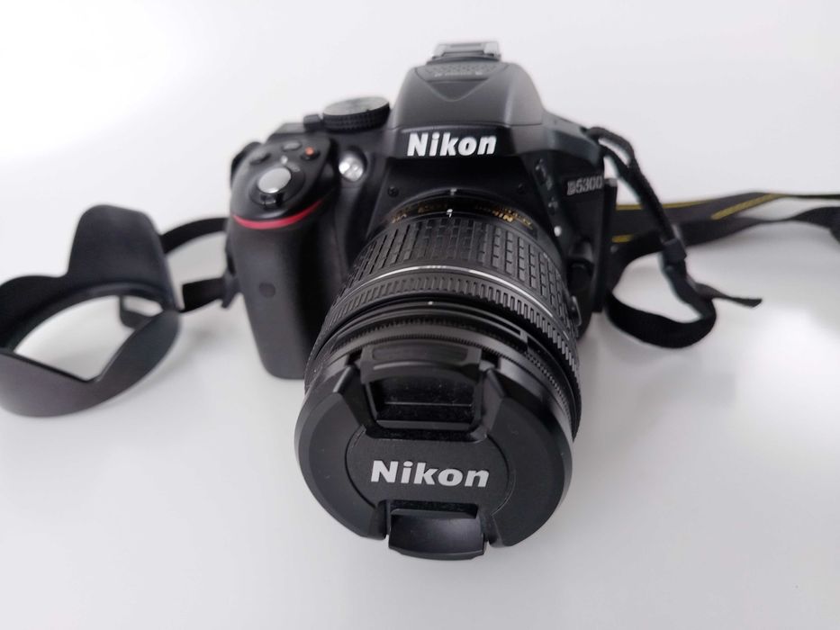 Продавам Nikon D5300