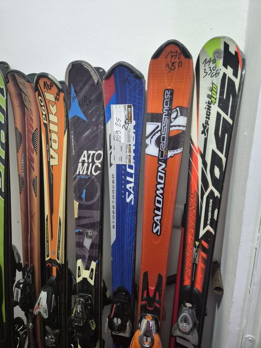 Skiuri si clapari zapda