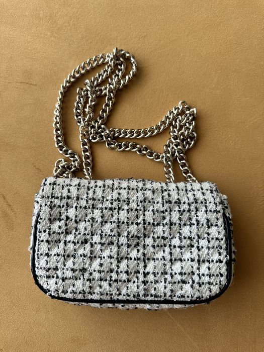 Чанта туид Guess (LiuJo, Kors, Mochino)