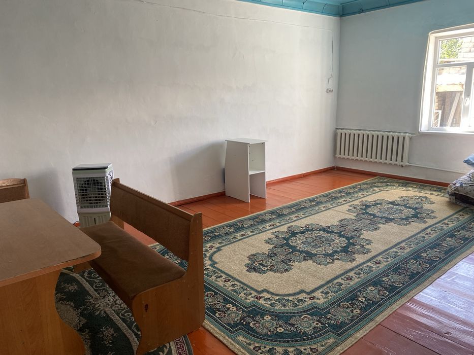 Үй сатылады орталықта