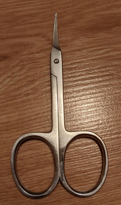 Продам маникюрный набор дешево