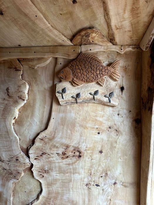 Casă locuibilă rustică disponibilă