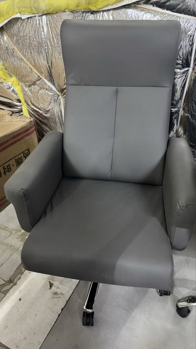 Офисный кресло распродажа