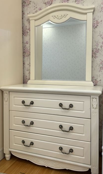 Спальный гарнитур , 120000