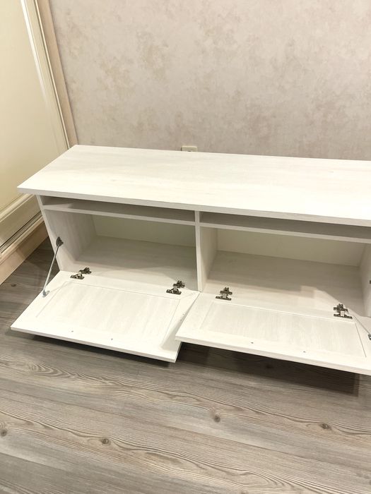 Напольная Тв-тумба ЛДСП