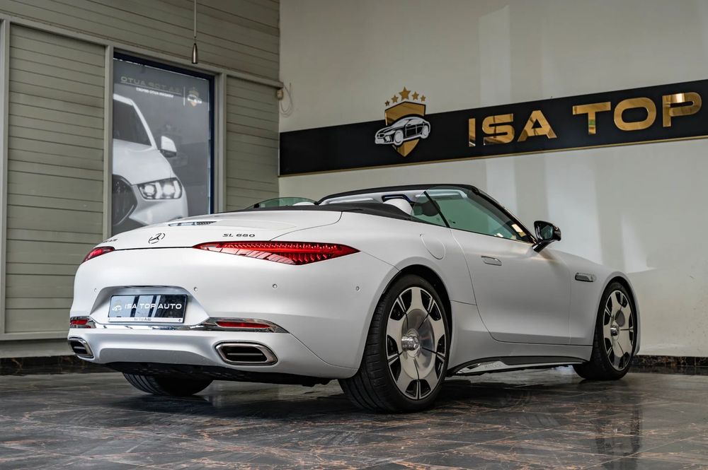 Mercedes-Benz SL 680 Maybach Rate - Leasing - Garantie 36 Luni