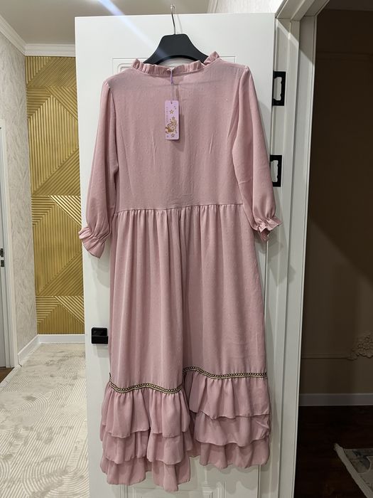 Новое  повседневное платье