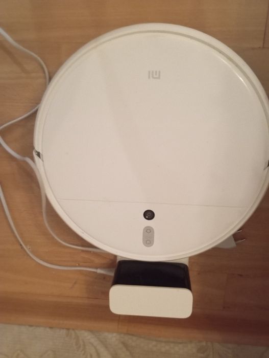 Продам робот-пылесос"ml"-9500.