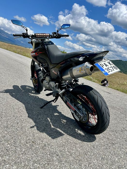 Продавам Honda fmx650 супер мото
