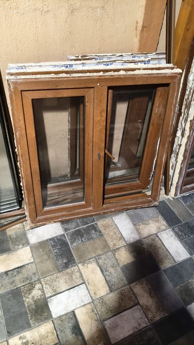 Vând ferestre termopan