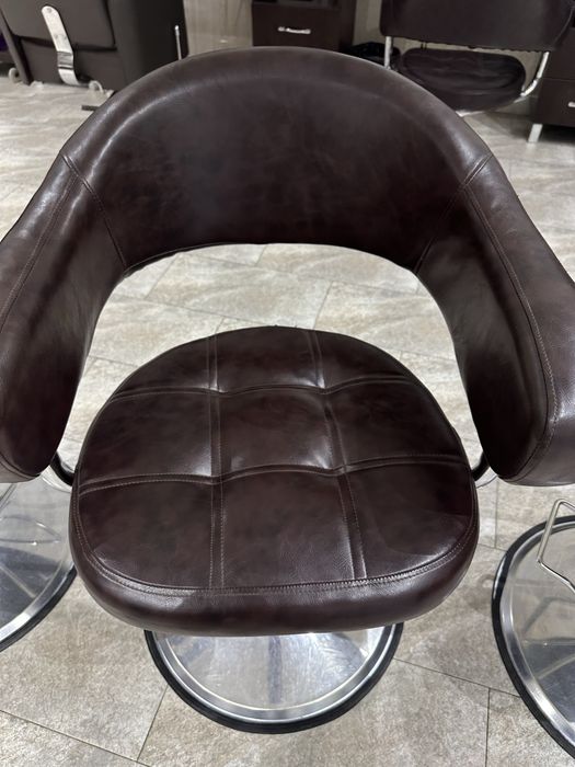 Парикмахерские кресла