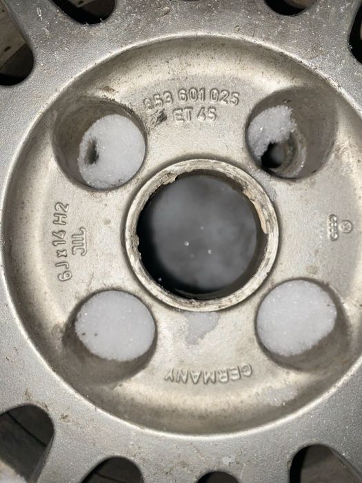 Продам литье оригинал ауди 80