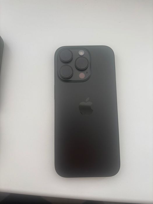 Айфон 16про отл сост