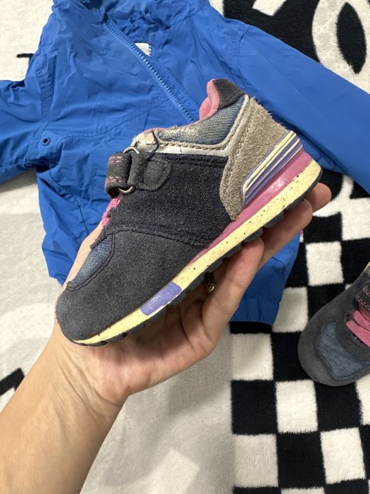 Ветровка и кросовки