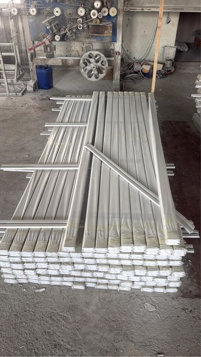 Пластиковые уголки ПВХ. Обойные уголки