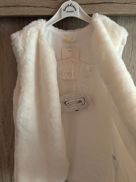 Contrast  Чисто Нова топло елече за момиченце размер 134