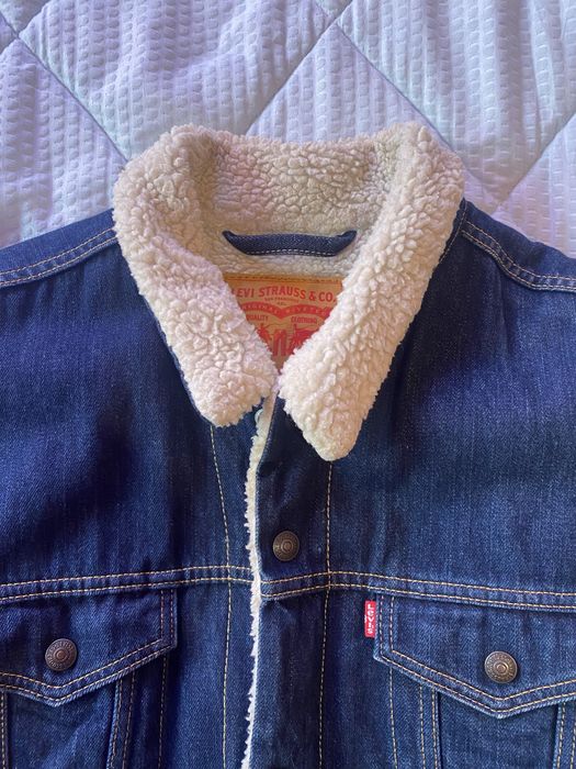 Levis - зимно дънково яке ,размер XL-оригинал и риза Levis също размер XL оригинал