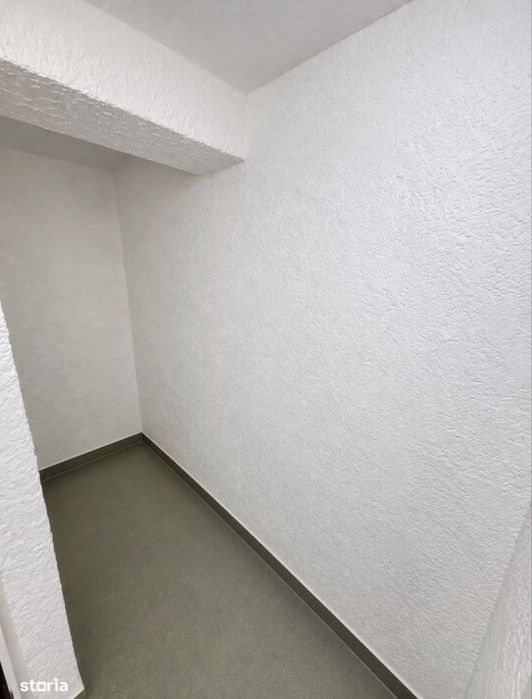 Spatiu comercial
