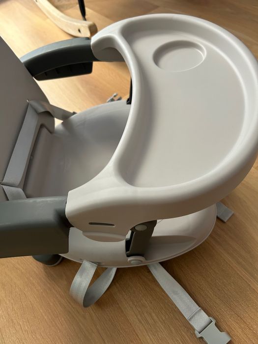 Scaunel bebe masa NOU