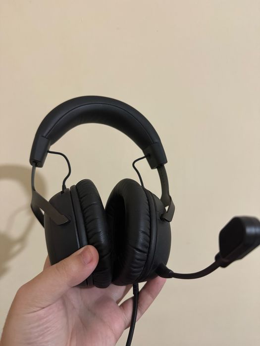 Игровые наушники HyperX Cloud 3