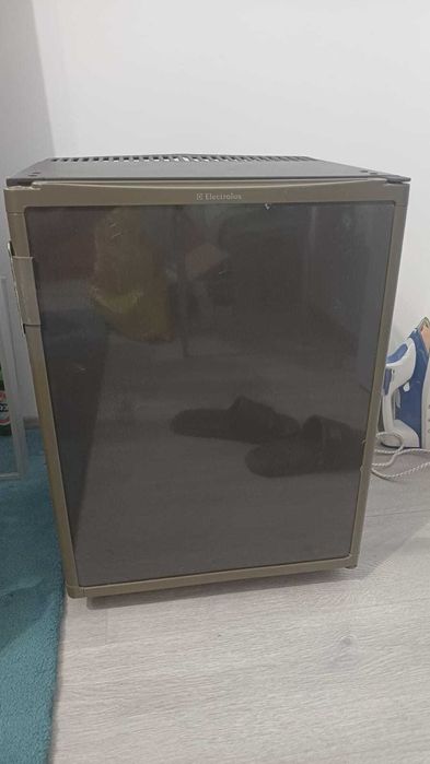 Mini frigider ELECTROLUX