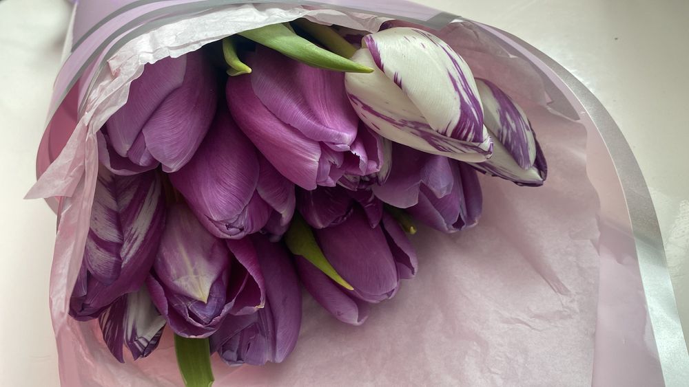 Тюльпаны готовые букеты