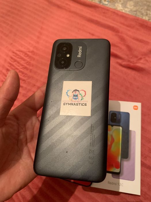 Телефоны iPhone, Samsung.