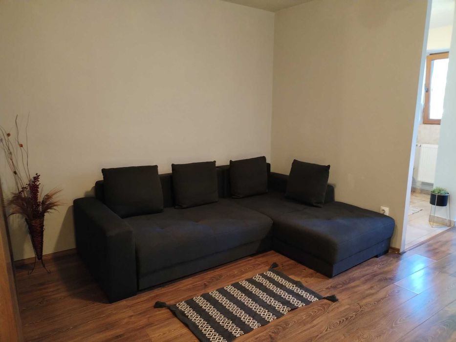 Inchiriez garsoniera Piata Iancului