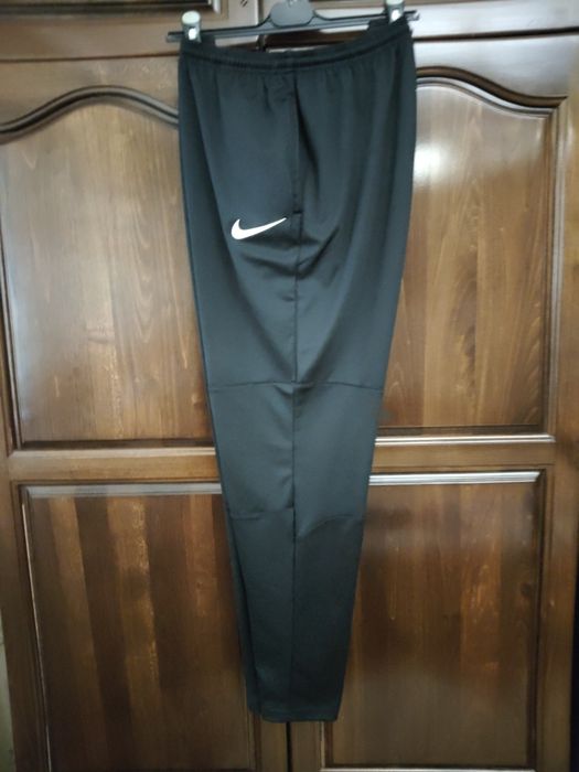Оригинално мъжко долнище Nike.
