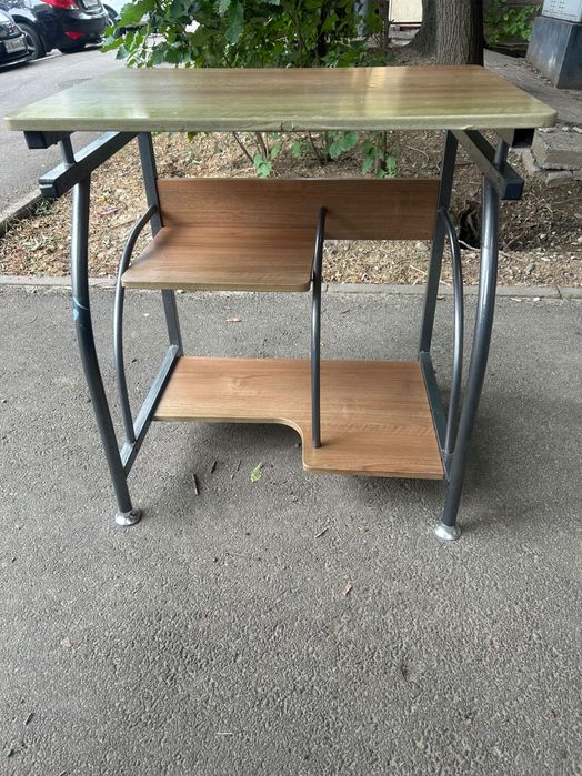 Стол компьютерный детский офисный