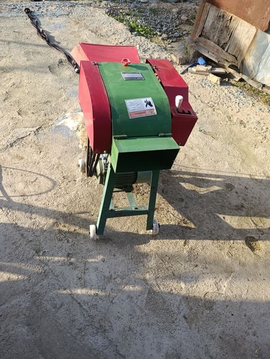 Драбилка сотилади хитой 3 та скороли холати яхши аеби йук 100$ булиш