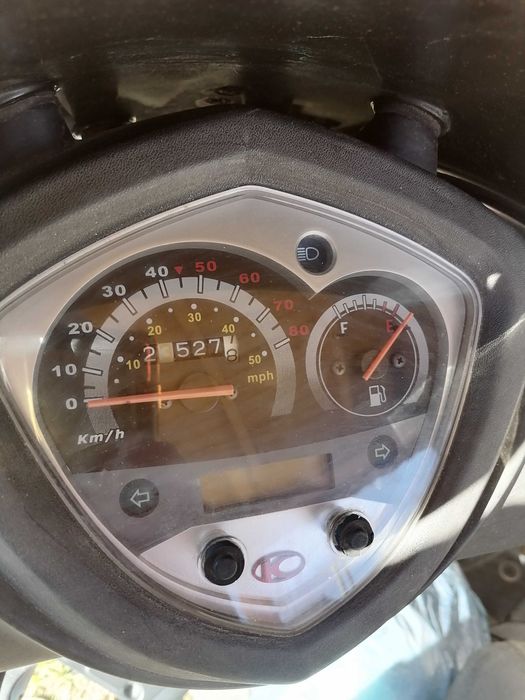 Скутер KYMCO CITY 50