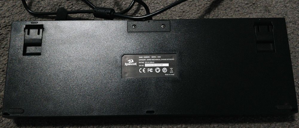 Tastatura mecanica REDDRAGON K552 - lumina rosie