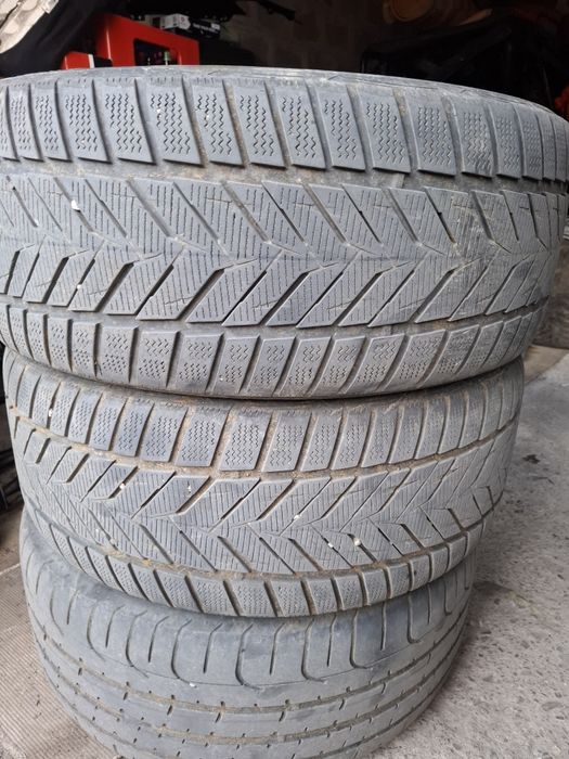 Vând jante Audi r18,r19