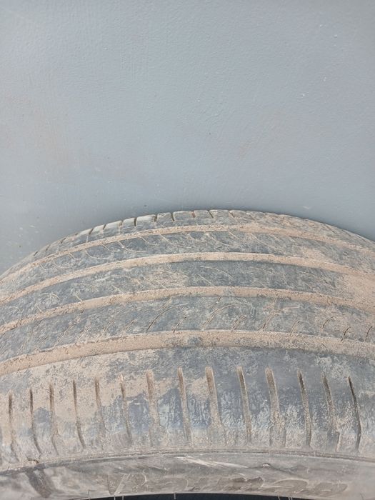 Шины летние 235/55/18