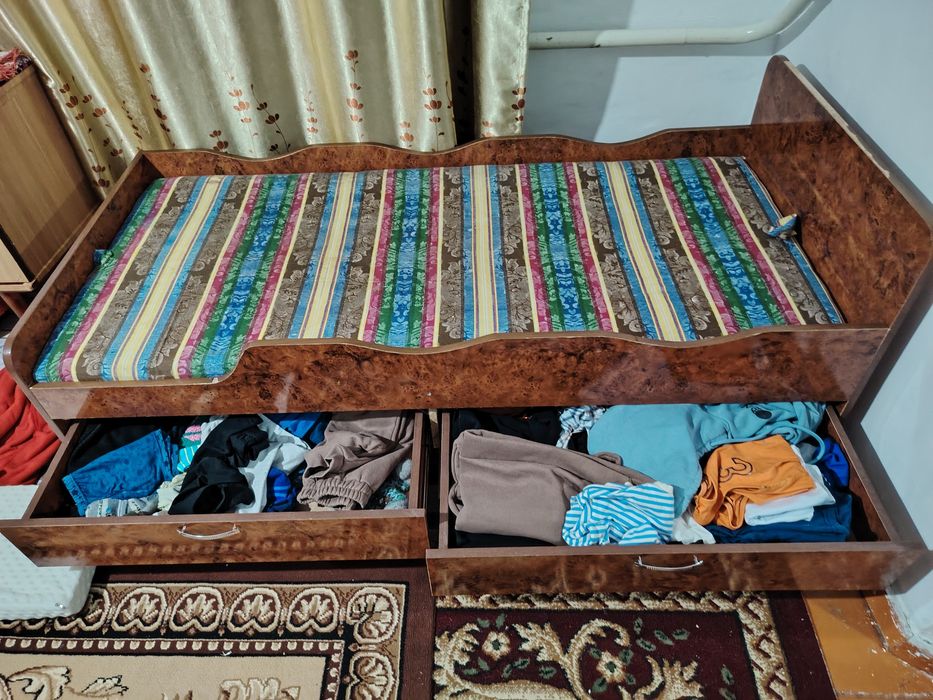 Продам детскую кровать