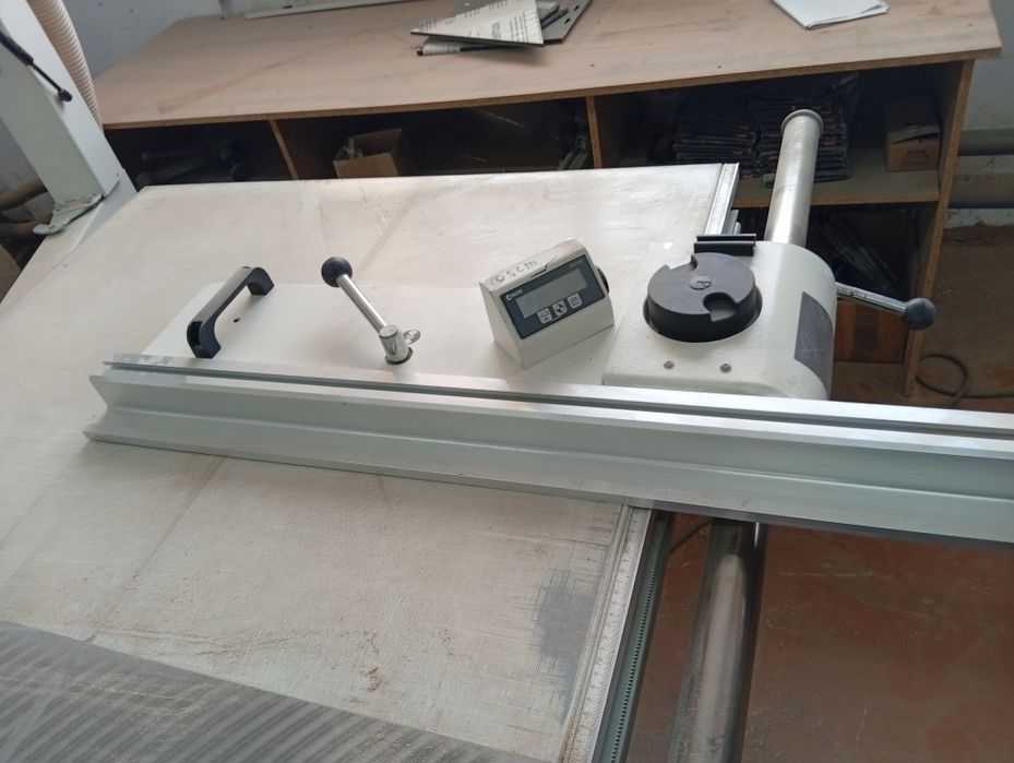 Станок форматно-раскроечный