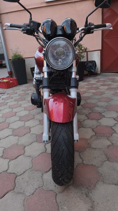Vand Kavasaki ZR7 an 2000, 51000km, înmatriculată