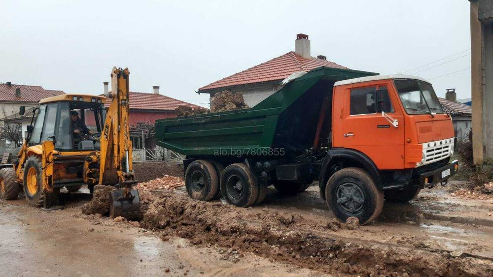 Услуги с комбиниран багер и самосвал за Варна и региона