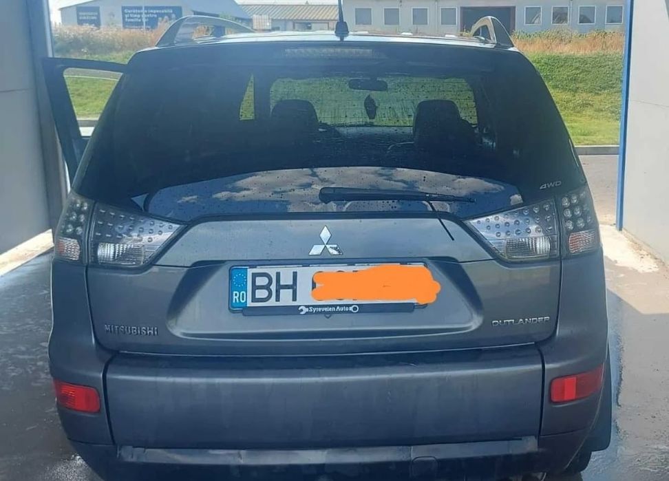 MITSUBISHI Outlander 2007 — imagine 2