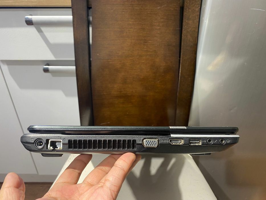 Acer intel core i5-3210М/диск 1000/ozu8/Windows 10