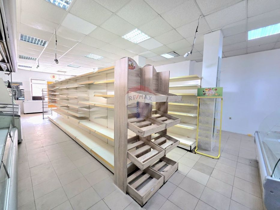 Магазин под наем, Цветен квартал НК4581